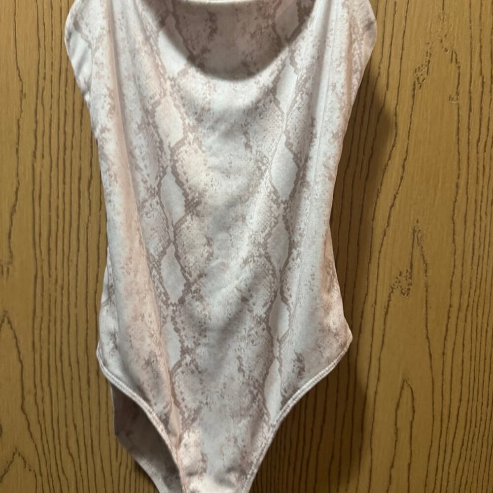 Bodysuit Forever 21 size small - Picture 6 of 8